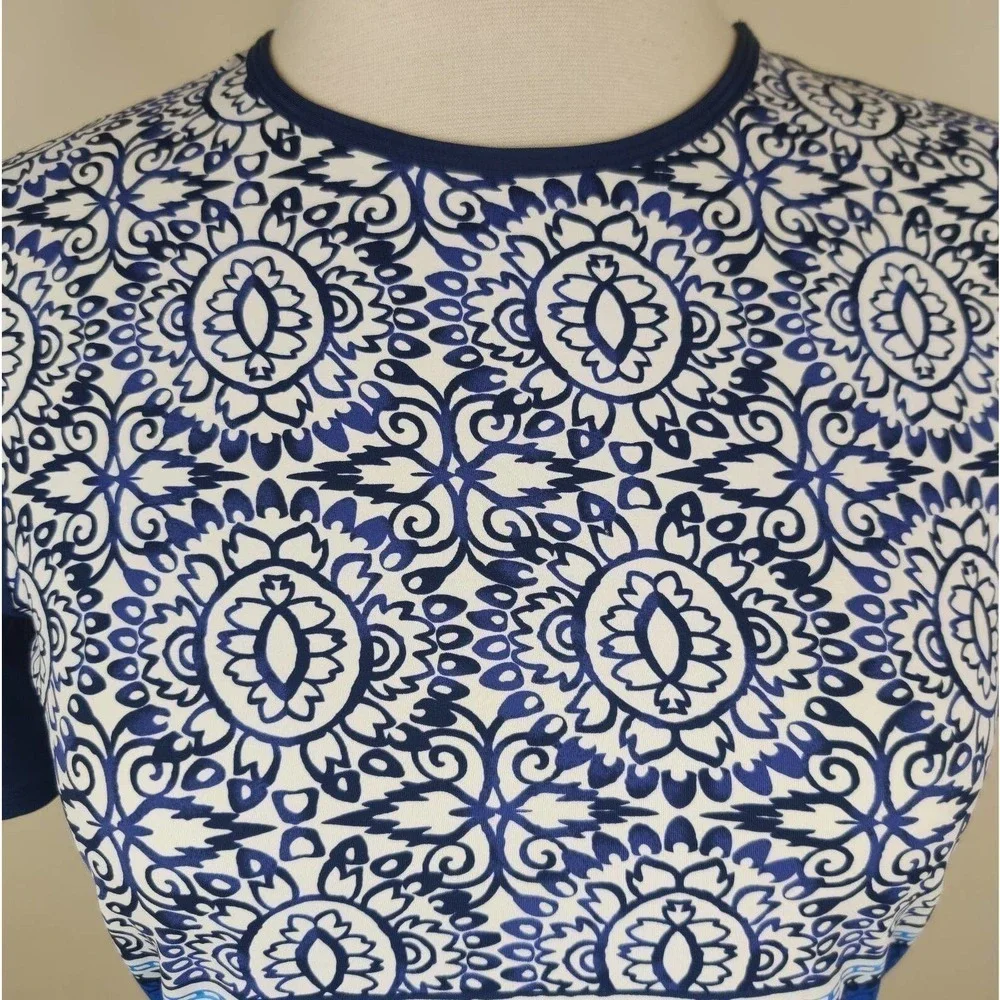Lands' End Rash Guard Top UPF Floral Crewneck Short‎ Sleeve